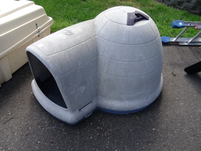 Dog House