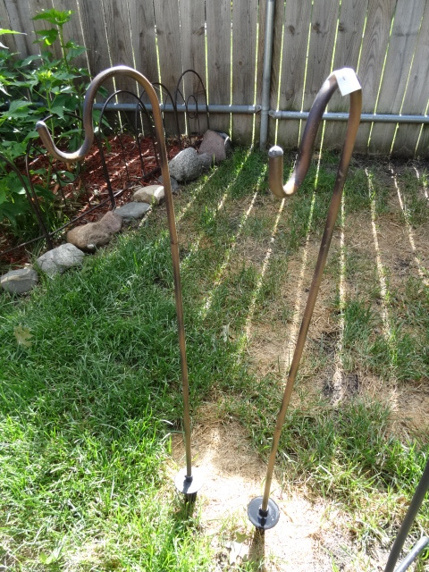 Plat Hangers