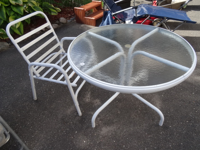 Patio Table & Chair