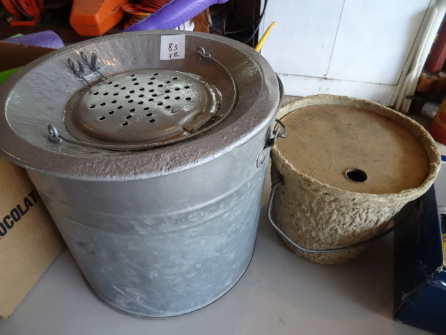 Minnow & Bait Bucket