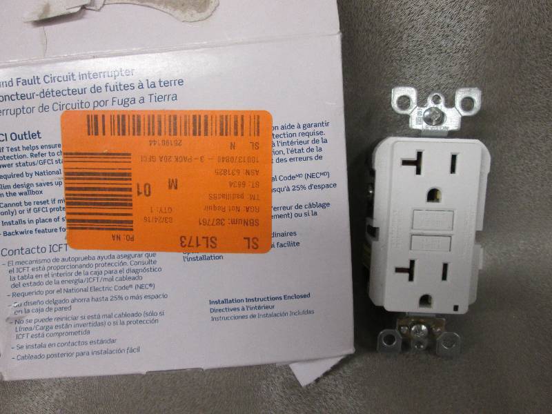 Leviton 20 Amp 125-Volt Duplex Self...