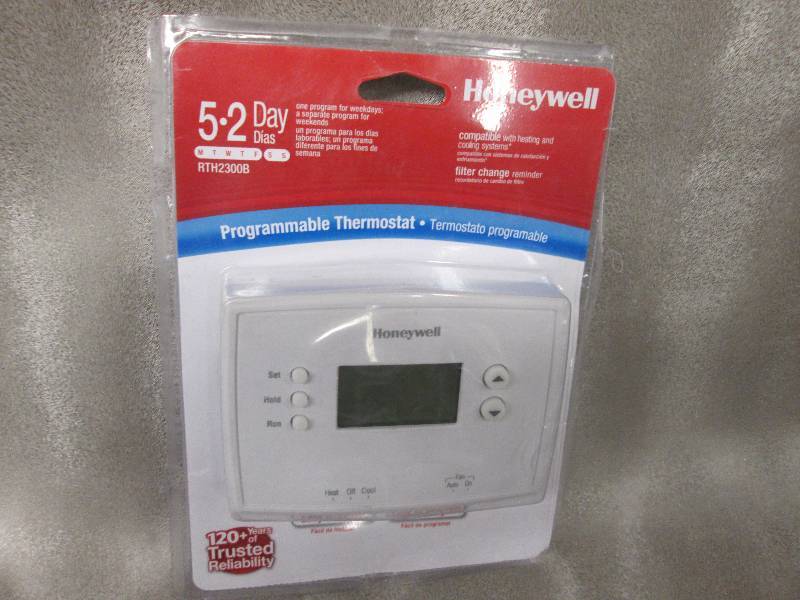 Honeywell 5-2 day Programmable Ther...