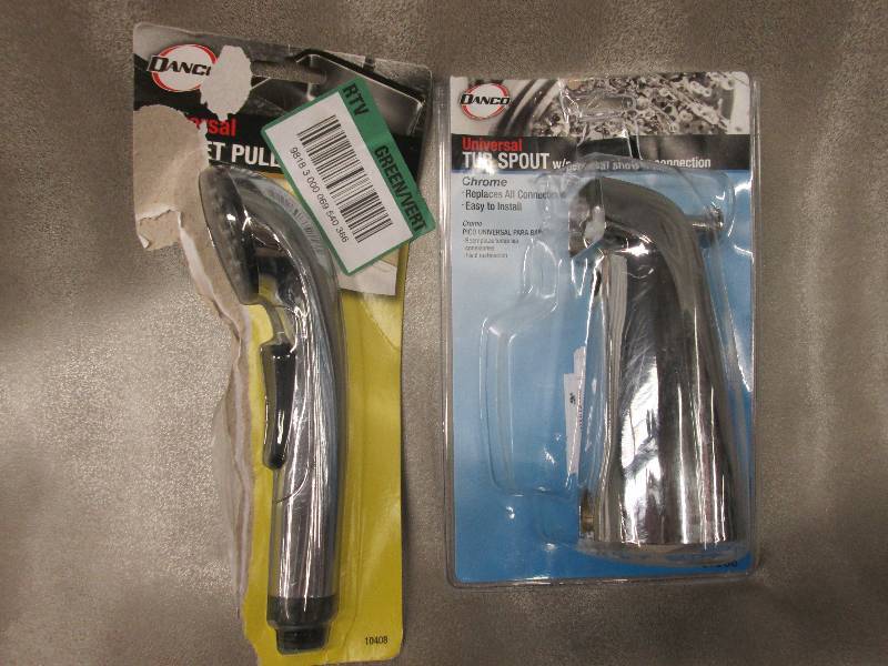 Tub Spout & Pull-out Spray...