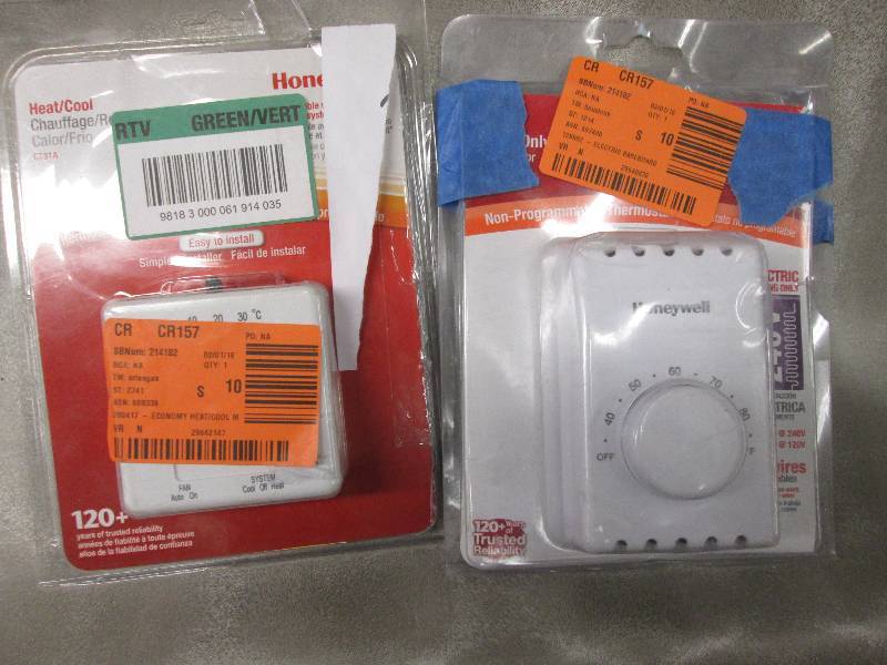 Honeywell Lot of 2 Non-programmable...