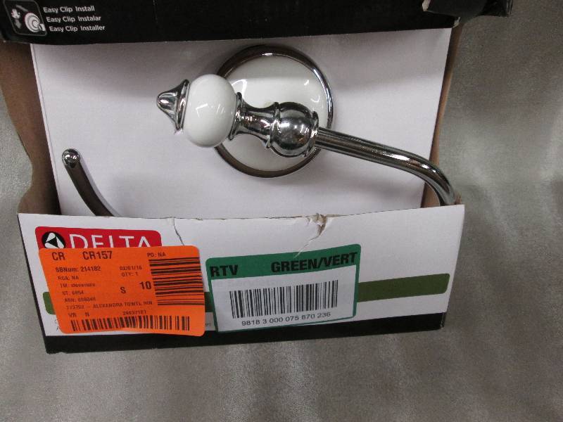 Delta Alexandria Towel Ring in Poli...