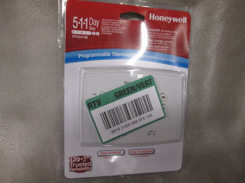Honeywell 5-1-1 Day Programmable Th...