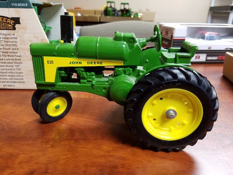 lot 31 image: John Deere Model 630 Diecast Tractor by ERTL