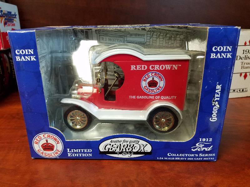 lot 88 image: 1912 Ford Diecast Bank Red Crown Gasoline