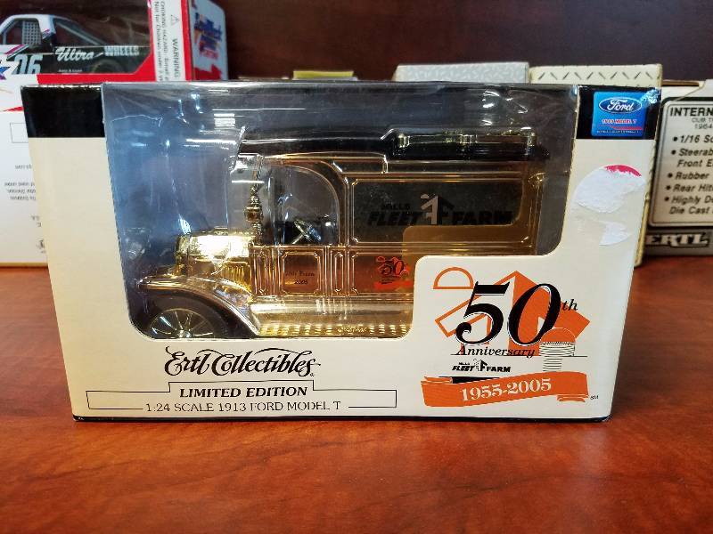 lot 90 image: 1913 Ford Model T diecast 50th anniversary Gold Fleet Farm