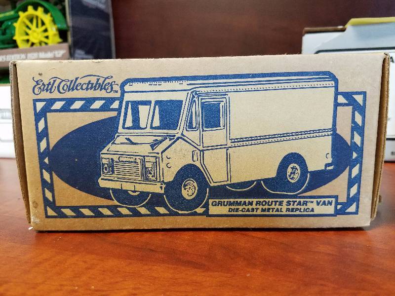 lot 101 image: Grumman Route Star Diecast Van by Ertl
