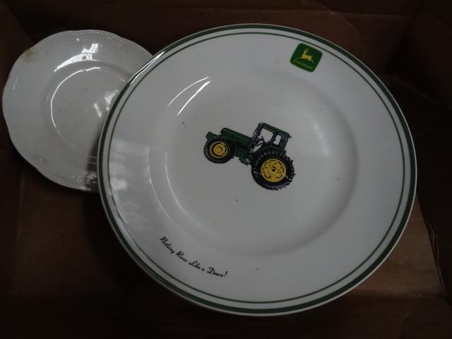 John Deere Plate Set