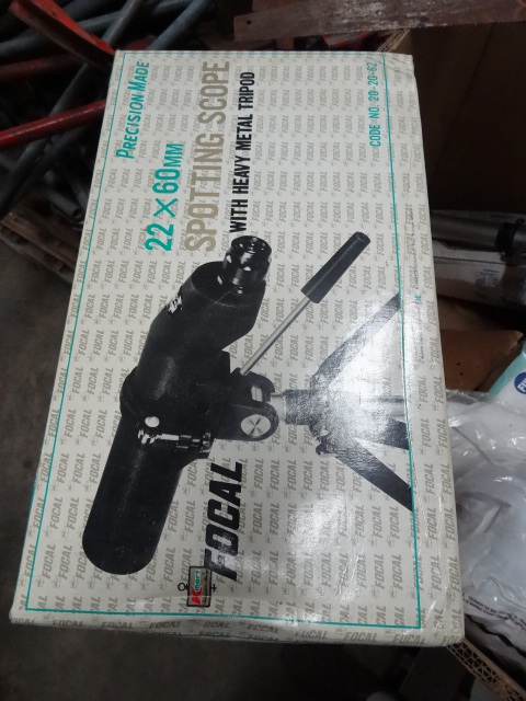 Spotting Scope & Tripod