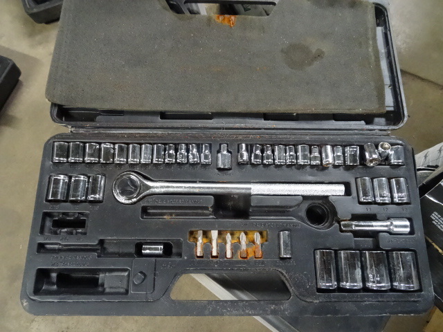 Socket Set
