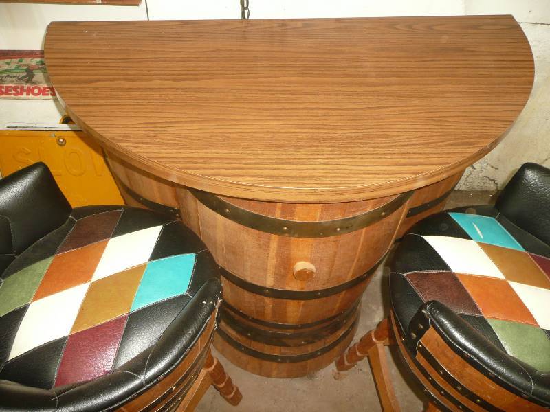 lot 7 image: Vintage Bar Group