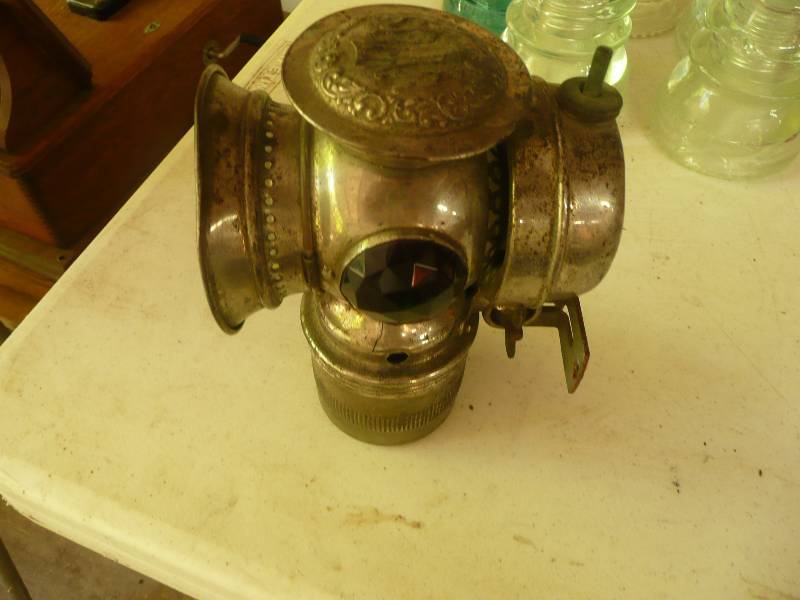 lot 20 image: 1899 Bike Light