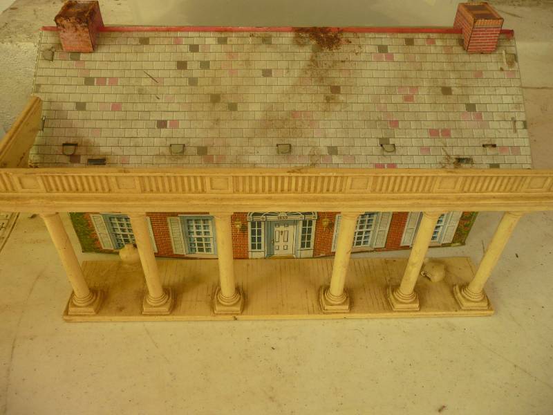 lot 73 image: Marx Civil War Mansion