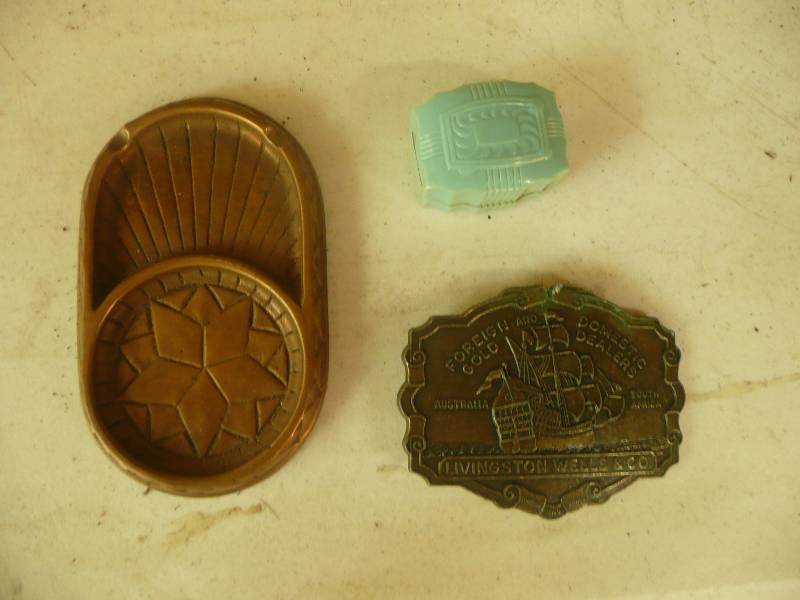 lot 106 image: Vintage Group Ashtray,Belt Buckle,Ring Box
