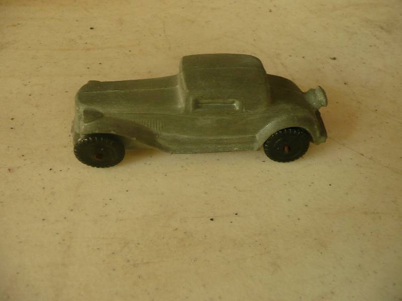 lot 131 image: 1930s Steel Car