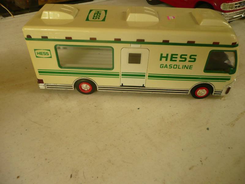 lot 144 image: Vintage Hess Gas Truck