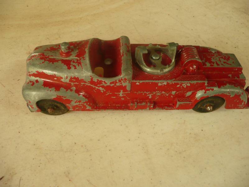 lot 147 image: Vintage Hubley Fire Truck