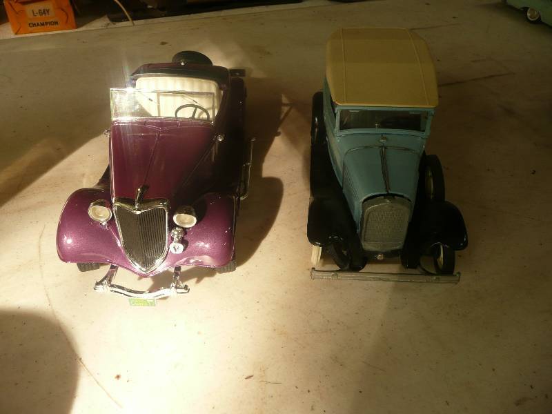 lot 160 image: Vintage Metal Cars