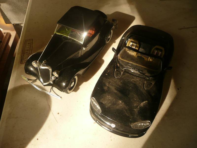 lot 161 image: Vintage Metal Cars