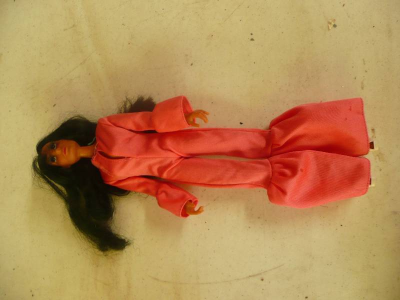 lot 171 image: Vintage Cher Doll
