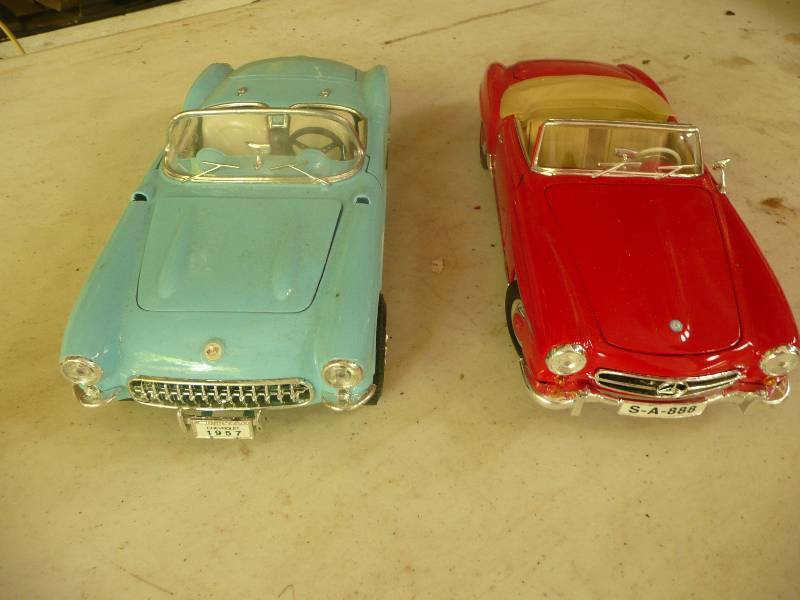 lot 178 image: Vintage Metal Cars