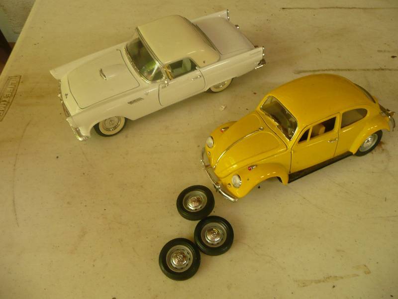 lot 179 image: Vintage Metal Cars