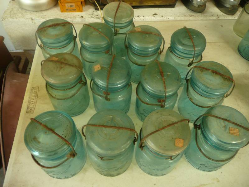 lot 196 image: Vintage Ball Mason Jars