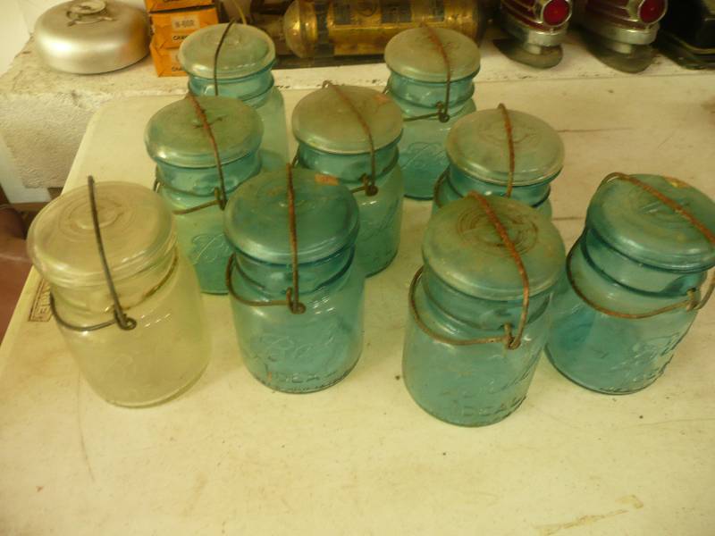 lot 197 image: Vintage Ball Mason Jars