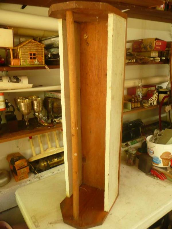 lot 209 image: Vintage Tool Box
