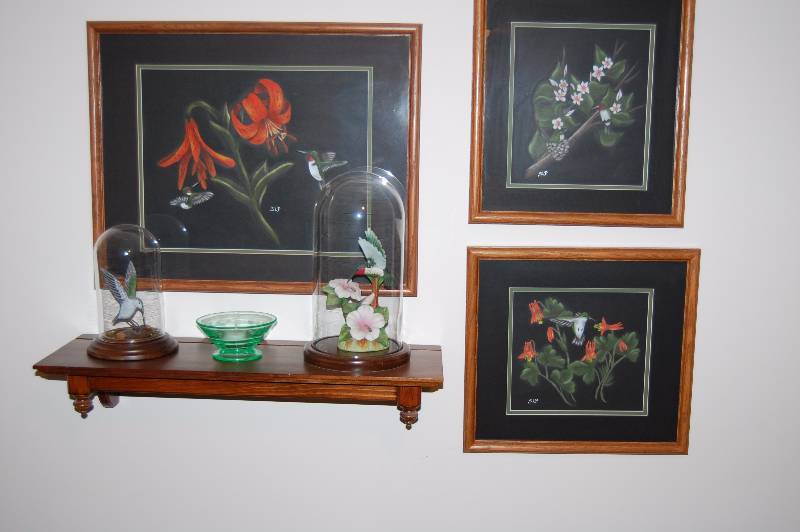 lot 60 image: Grouping of Shelf, pictures, and domed bird Figurines