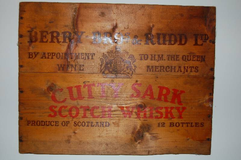lot 84 image: Cutty Sark Wood Crate End
