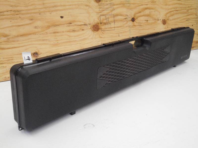 lot 9 image: Like New Doskocil Padded Rifle Case...