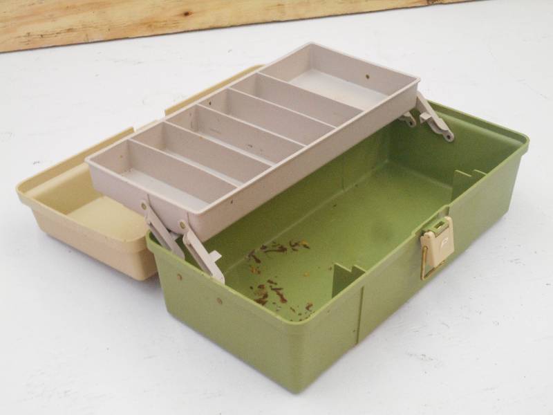 lot 18 image: Plano 5410 Plastic Tackle Box ...