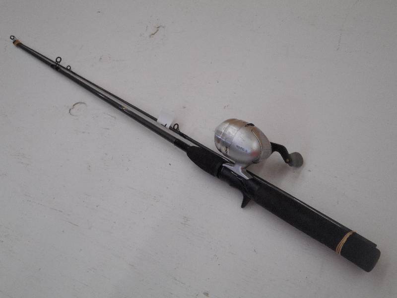 lot 72 image: Storm 2-Piece 6ft Rod With Storm Sp...