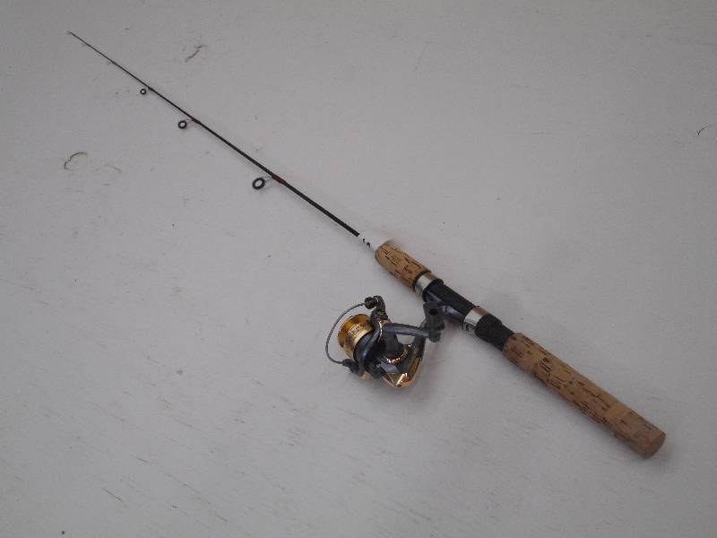 lot 76 image: Mr. Micro 4ft Ultra-Light Action Ro...
