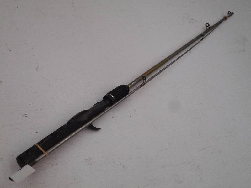 lot 97 image: Zebco Z-Glass 2-Piece Fishing Rod ...