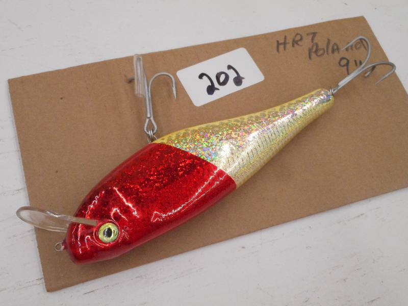 lot 202 image: (1) 9 HRT Polland Muskie Lure ...