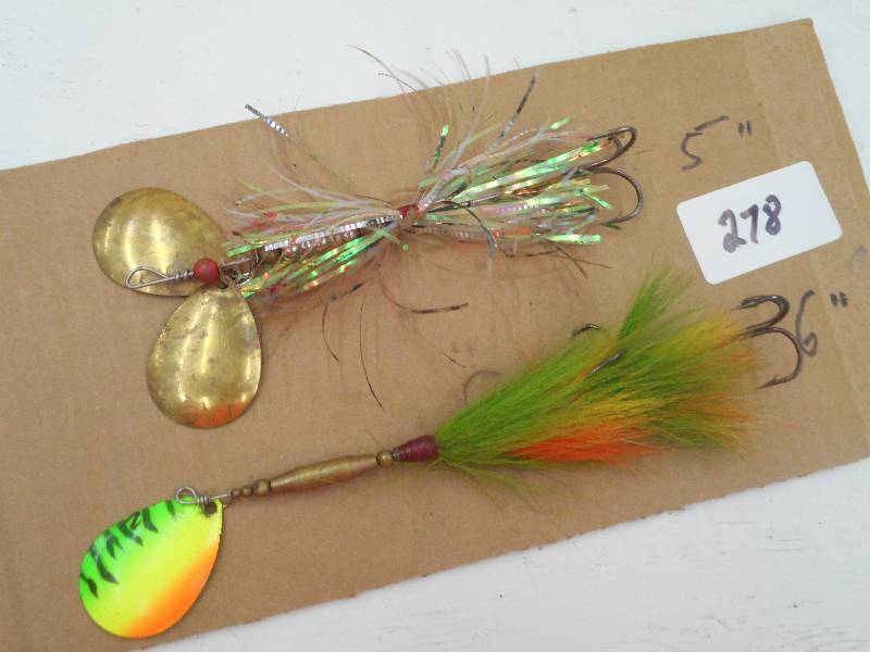 lot 278 image: (1) 5 & (1) 6 Muskie Lures ...