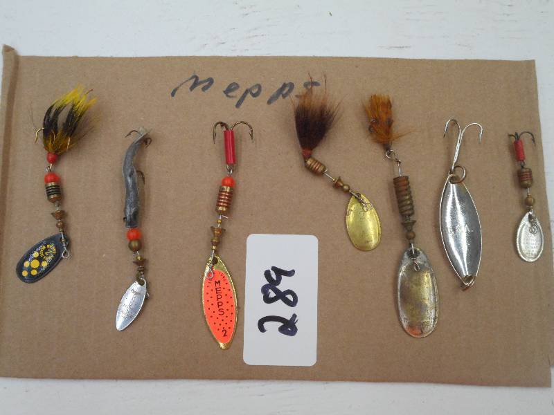 lot 289 image: (7) Mepps Spinner Lures ...