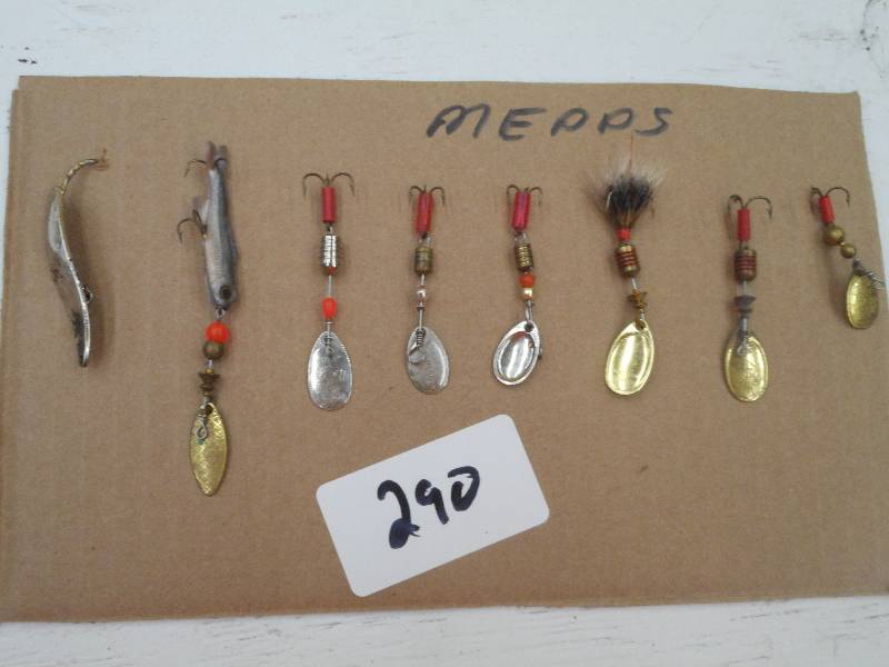 lot 290 image: (8) Mepps Spinner Lures ...