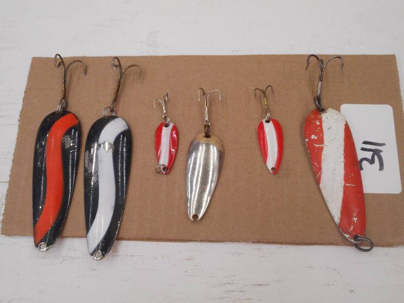 lot 311 image: (6) Assorted Spoon Lures ...