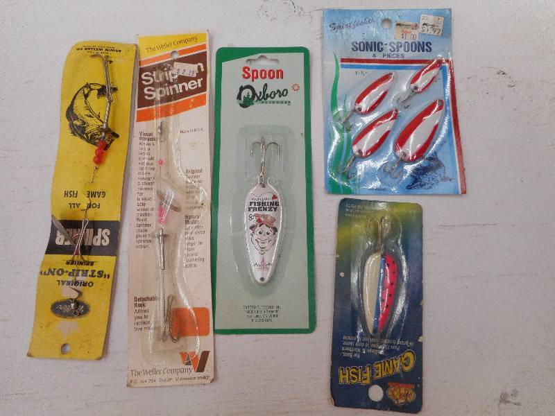 lot 350 image: Lot Of Assorted Unused Fishing Lure...
