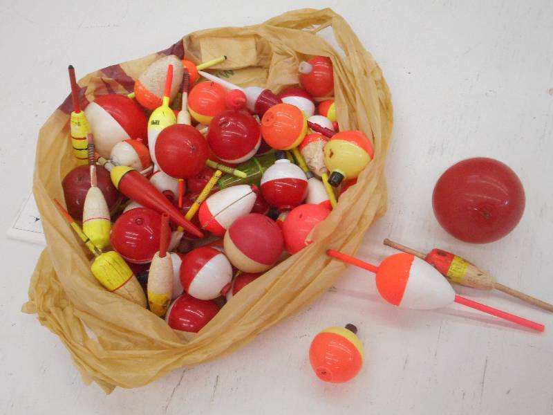 lot 356 image: Lot Of Assorted Bobbers & Etc ...