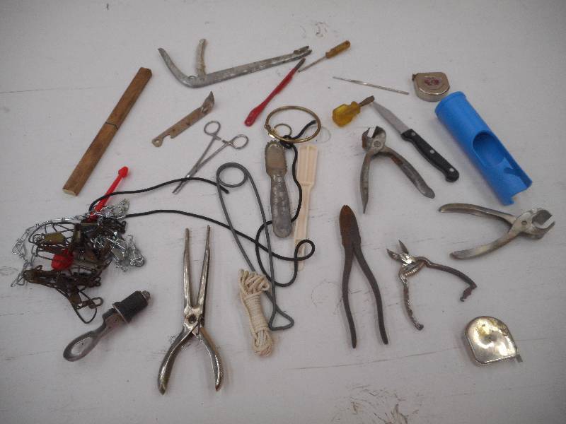 lot 359 image: Lot Of Assorted Fishing & Boating T...