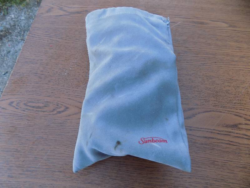 Portable Traveling Iron