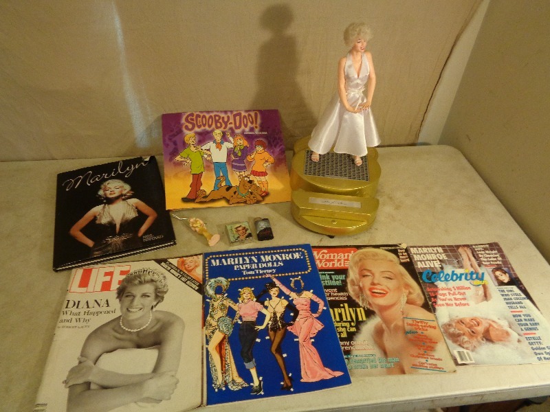 lot 19 image: Marilyn Monroe Collectibles and More