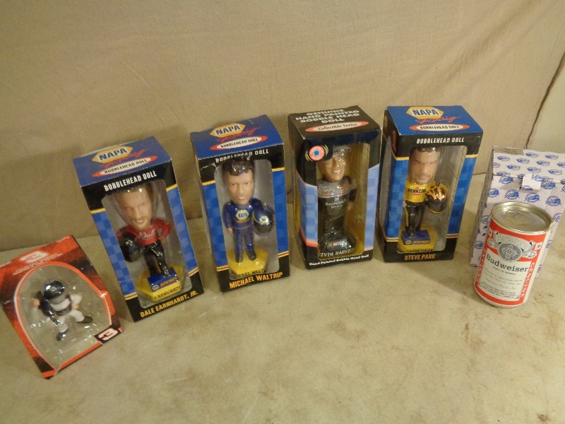 lot 56 image: Nascar Collectibles